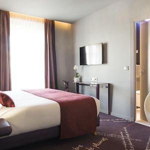 Le Bon Hôtel Neuilly-sur-Seine Room photo