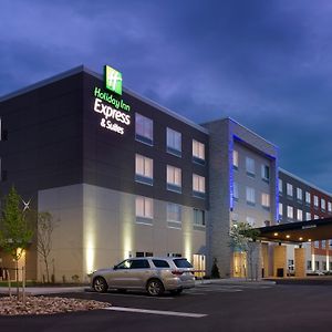 Holiday Inn Express & Suites By Ihg Altoona By Ihg Exterior photo