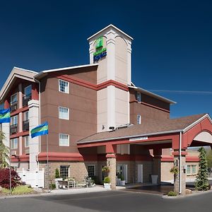 Holiday Inn Express Wenatchee By Ihg Exterior photo