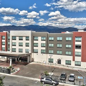 Holiday Inn Express&Suites - Albuquerque East, an IHG Hotel Exterior photo