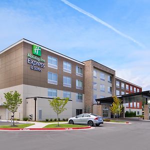 Holiday Inn Express & Suites - Siloam Springs By Ihg Exterior photo