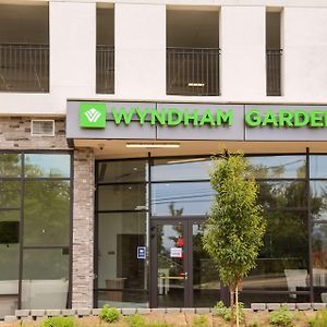 Hotel Wyndham Garden North Bergen - Secaucus Exterior photo