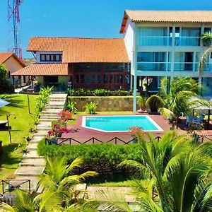 Hotel Mansao Do Kite - Praia Do Coqueiro à Luis Correia Exterior photo