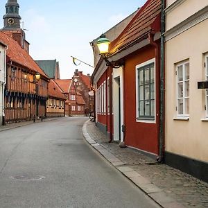 Rooms In The Center Of Ystad Exterior photo