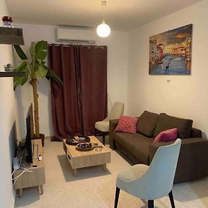 Appartement 5 Lits Climatise Salon 2Chambres Cuisine Equipee Sdb Staoueli Exterior photo