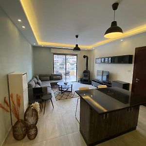 Luxurious Rooftop Appartment Amman Exterior photo