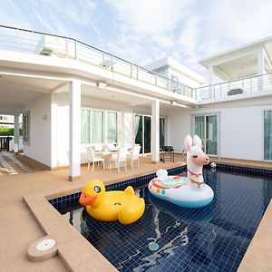 Palm Nine Pool Villa Pattaya Ban Nong Chap Tao Exterior photo