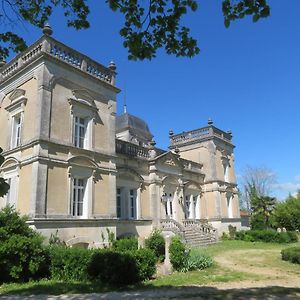 Villa Paignon Montbron Exterior photo