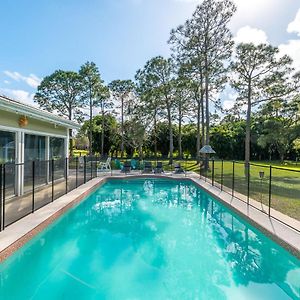 Villa Family Estate W/ Firepit + Pool House! Sleeps 16! à Palm Beach Gardens Exterior photo