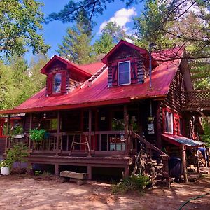 Villa Chalet En Bois Rond Mauricie à Saint-Alexis-des-Monts Exterior photo