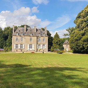 Bed and Breakfast Chateau Du Bois-Riou à Quévert Exterior photo