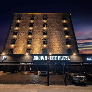 Brown Dot Hotel Osan Exterior photo