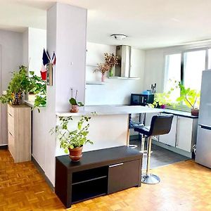 Appartement Spacious 1Br 42M2 Near Palais De Justice à Clichy Exterior photo