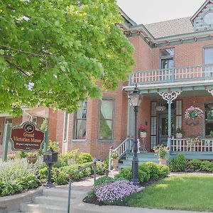 Grand Victorian Manor & Cottage Boonville Exterior photo