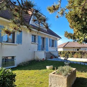 Bed and Breakfast Au Plein Soleil à Chazelles-sur-Lyon Exterior photo