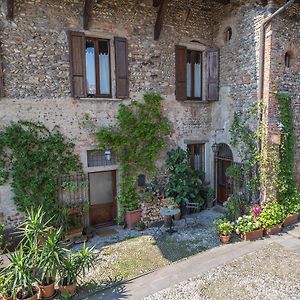 Bed and Breakfast La Locanda Della Torre à Marne di Filago Exterior photo