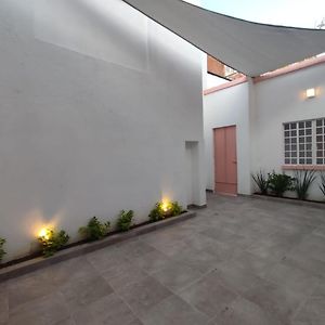 Appartement Casa Reyna à León de los Aldamas Exterior photo