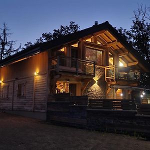 Appartement Chalet Des Secrets à Lyaud Exterior photo