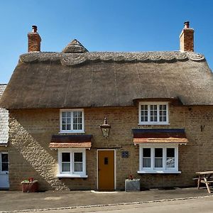 Dawn At The Sun Inn Felmersham, Our Signature Duplex Suite Sharnbrook Exterior photo