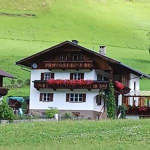 Bed and Breakfast Haus Mesner à Innervillgraten Exterior photo