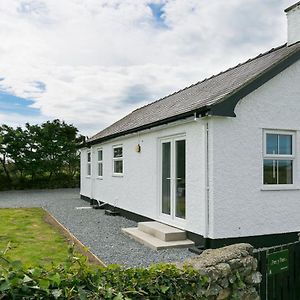 Villa Pen Y Parc Rhosneigr Exterior photo