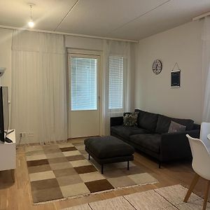 Appartement Cozy Aparment With Sauna Nearby Airport à Vantaa Exterior photo