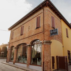 Hotel Locanda Del Vecchio Mulino à Fiorano Modenese Exterior photo