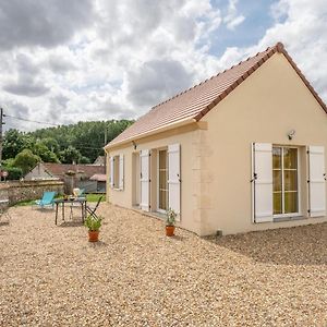 Villa Gite Cosy A Fay-Les-Etangs: Jardin, Parking, Wi-Fi, Equipements Moderness - Fr-1-526-40 Exterior photo