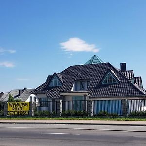 Hotel Tulipan à Krapkowice Exterior photo