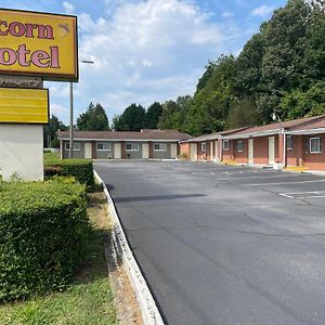 Acorn Motel Black Mountain Exterior photo