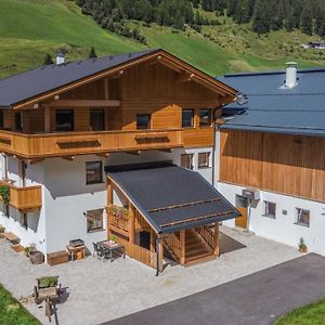 Hotel Nedererhof - Zimmer Edelweiss Mit Gemeinschaftskueche à Schmirn Exterior photo