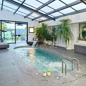 Villa Le Loft Oasis Prestige - Piscine Et Jacuzzi à Pringy  Exterior photo