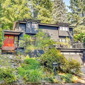 Villa Contemporary Portland Retreat With Forest Views Exterior photo