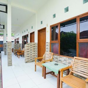 Hotel Tentrem Syariah Probolinggo Exterior photo