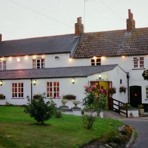 Hotel Shoulder Of Mutton à Foxton Exterior photo