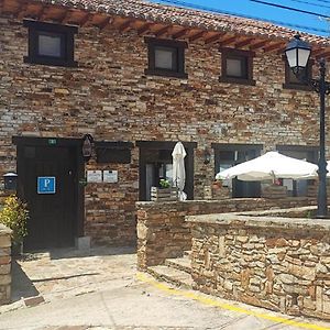 Hotel Posada De Serrada à Serrada de la Fuente Exterior photo