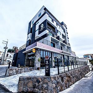 Nine Boutique Hotel Seogwipo Exterior photo