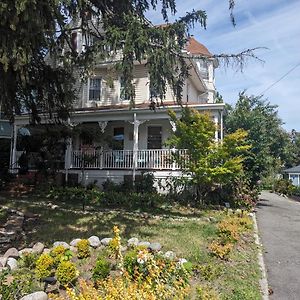 Sunny & Spacious Montclair Nj Apartment Exterior photo