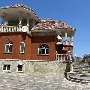 Villa Red House à Ijevan Exterior photo