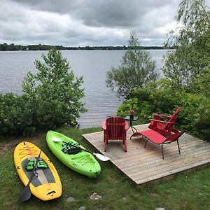 Bed and Breakfast Le Gite Du Lac A La Tortue à Herouxville Exterior photo