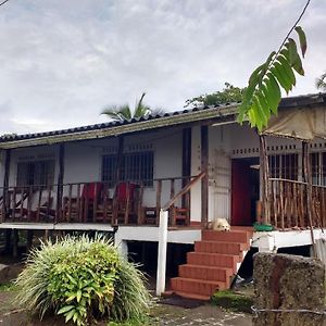 Hotel Los Cocos Hostal à Bazan Exterior photo