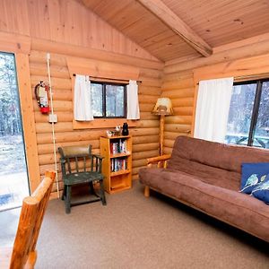 Villa Experience Montana - Seasonal Cabins #2, 3, 4 & 5 à Bigfork Exterior photo