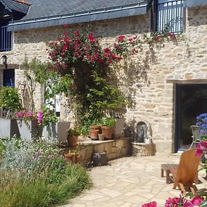 Villa Gite De Charme En Pleine Nature à Saint-Jean-la-Poterie Exterior photo