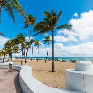 Comfy Condos At Middle River Apt 3 Fort Lauderdale Exterior photo