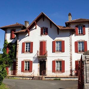 Appartement Entier, Terrasse, 4 Personnes Sur Le Gr10 Saint-Etienne-de-Baigorry Exterior photo