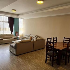 Two Bed Rooms Apartment For Rent Addis-Abeba Exterior photo
