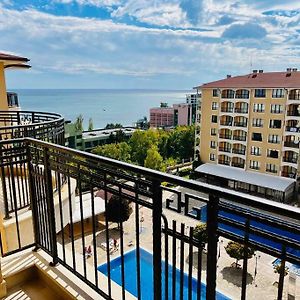 Apartment Golden Sands And Black Sea, Varna Exterior photo