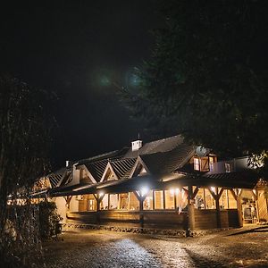 Hotel Karczma Taberska à Kolesin Exterior photo