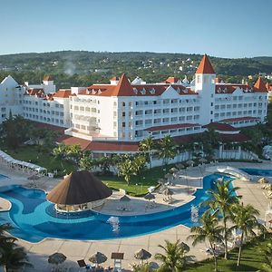 Hôtel Bahia Principe Grand Jamaica (Adults Only) à Runaway Bay Exterior photo