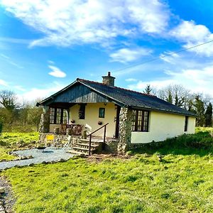 Idyllic Country Cottage Lohuec Exterior photo